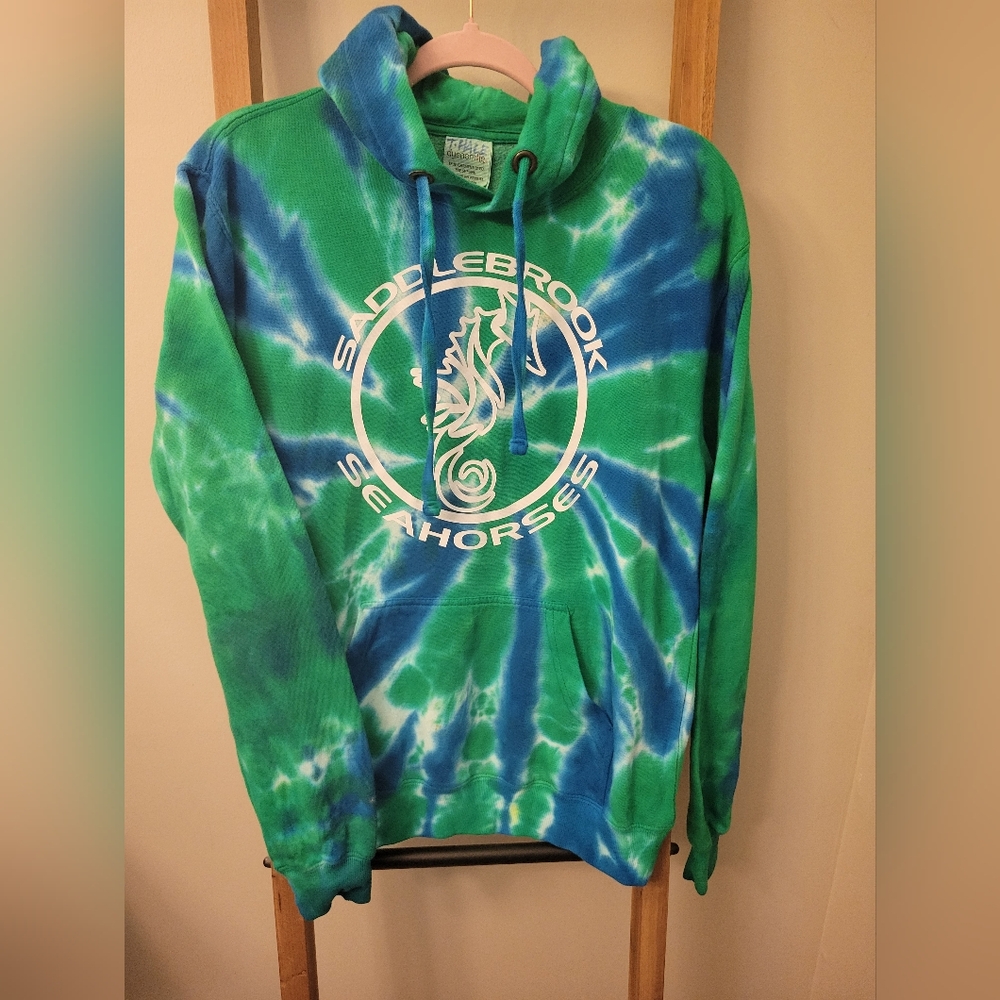 SADDLEBROOK SEAHORSES SWIM TEAM TIE DYE HOODIE SMALL